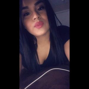 Meet your Posher, Krystal